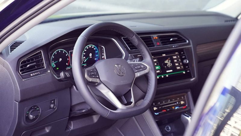 Volkswagen Tiguan Platinum (All New 2024)